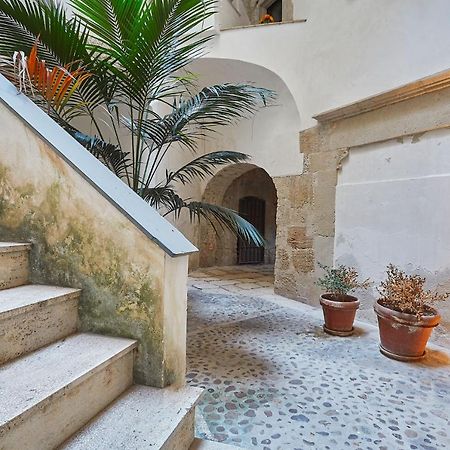 "Guttuso Tribute Suite" Experience Apartment Palermo Exteriör bild