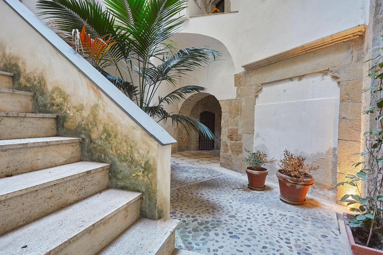 "Guttuso Tribute Suite" Experience Apartment Palermo Exteriör bild
