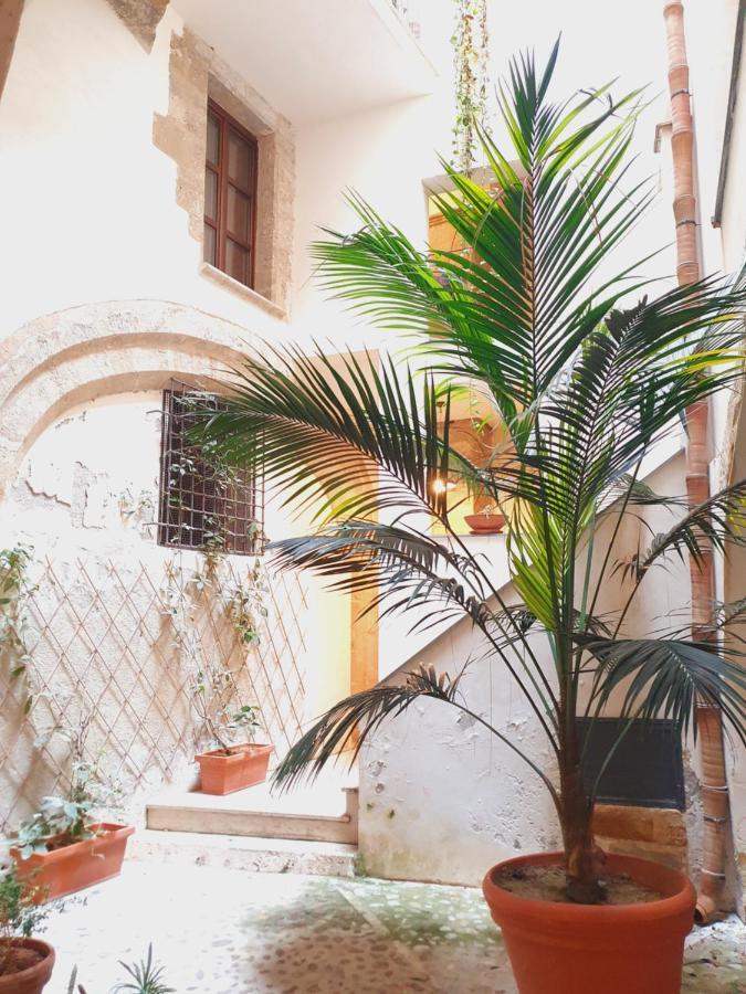 "Guttuso Tribute Suite" Experience Apartment Palermo Exteriör bild