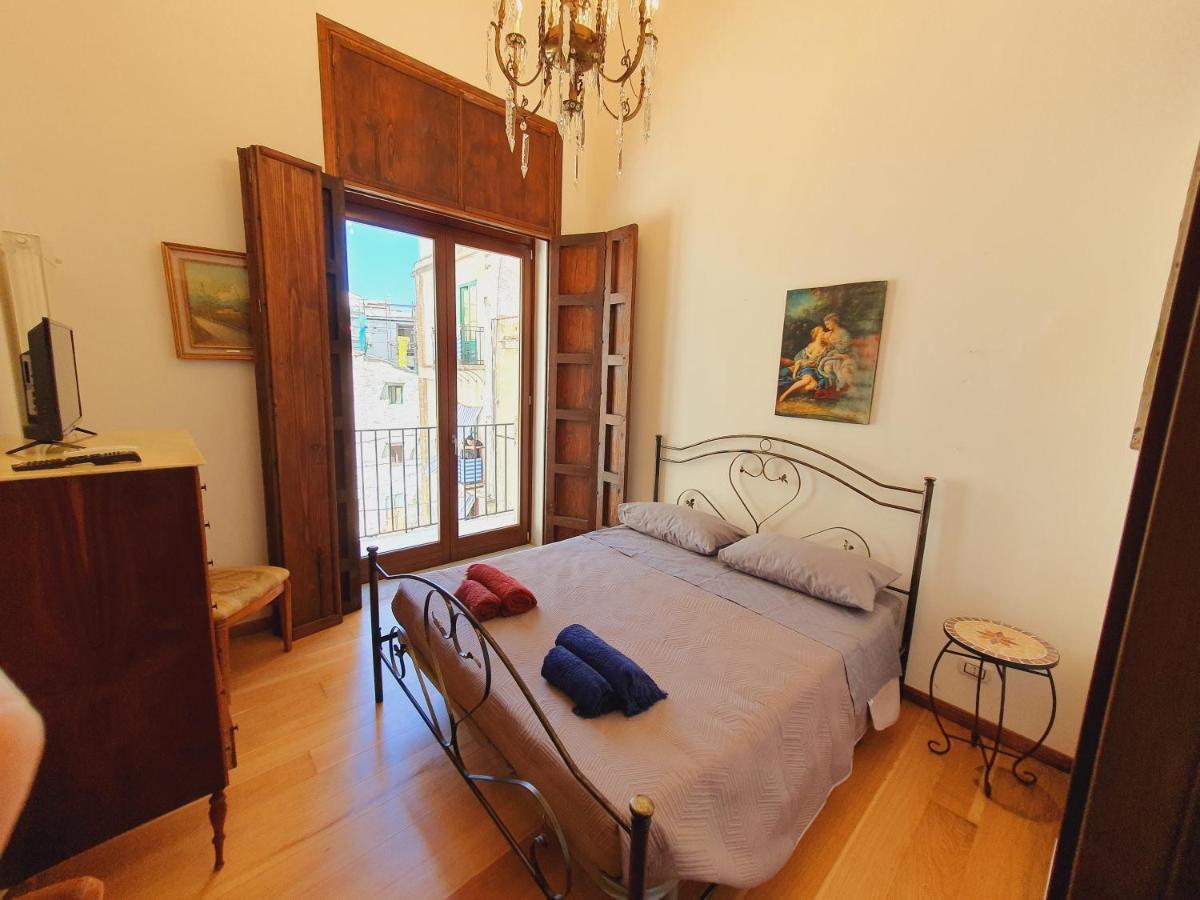 "Guttuso Tribute Suite" Experience Apartment Palermo Exteriör bild